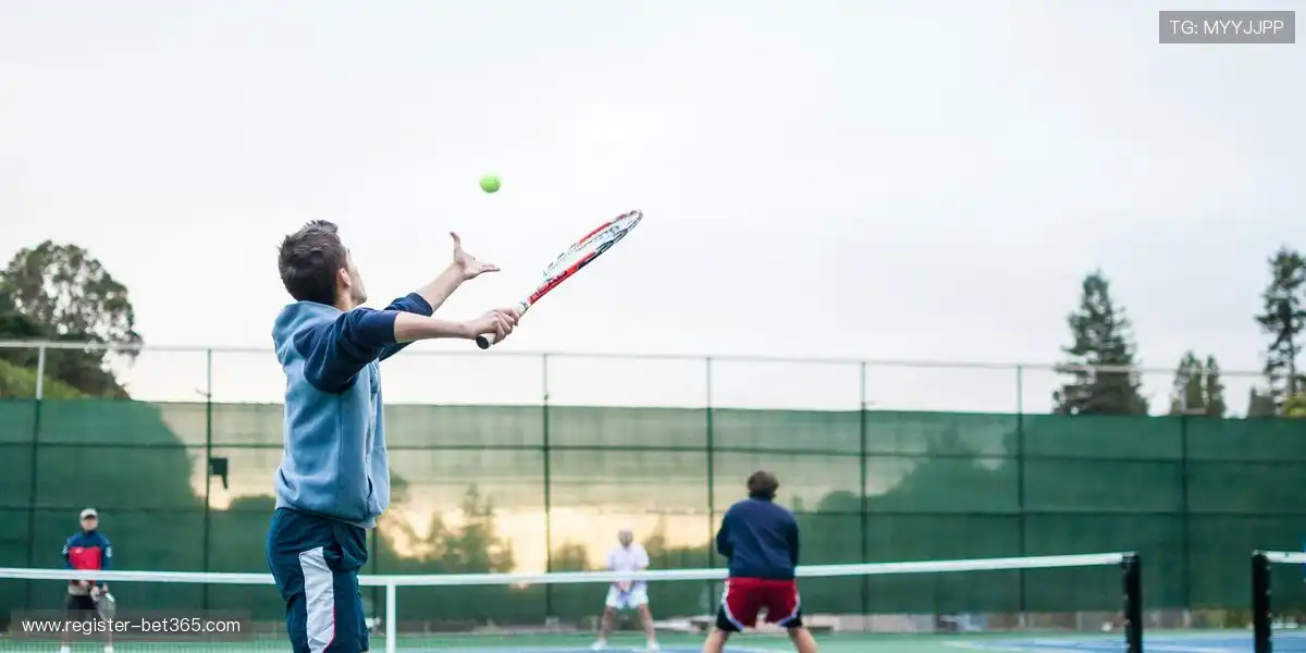 梅努哥哥现,身曼联赛场,恤口号引关,世界杯小组赛,2026世界杯,小组赛分析,球队对阵,晋级预测